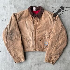 Vintage Y2K Carhartt cropped detroit style brown work wear jacket